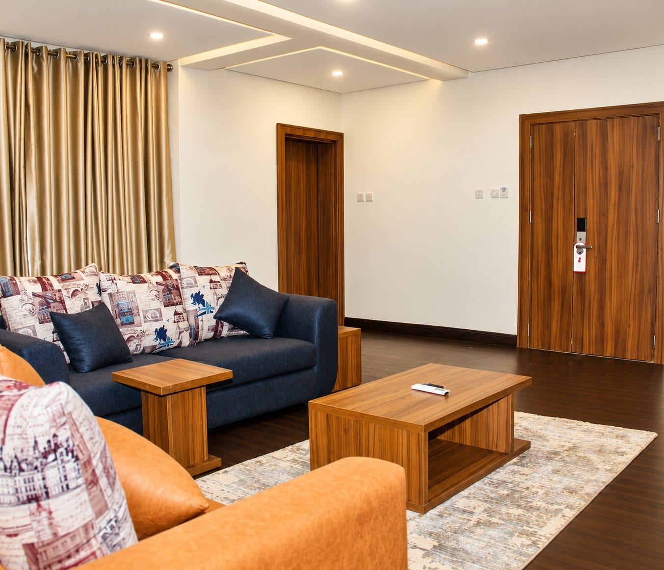 Renaissance Suite: living area with sofas and a timber coffee table